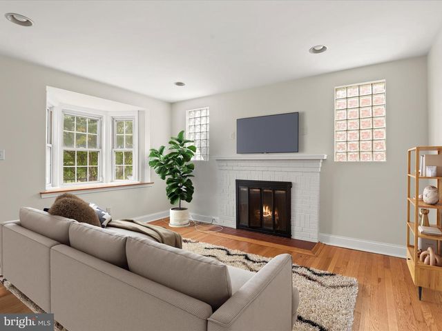 8328 WYTON RD, Towson, MD 21286