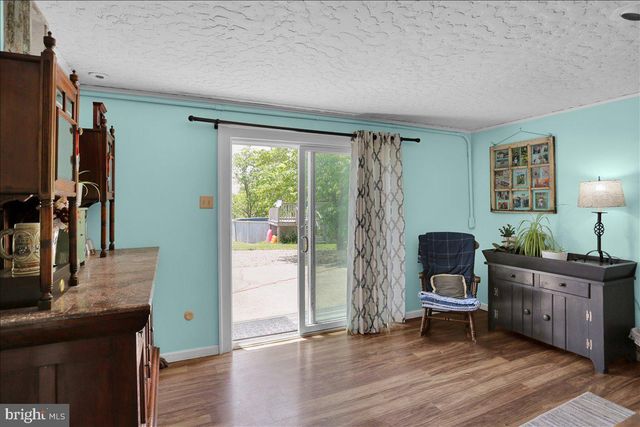 113 WALNUT RD, Hamburg, PA 19526