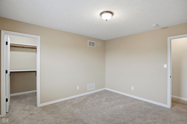 2415 Derby Drive, Shelbyville, IN 46176