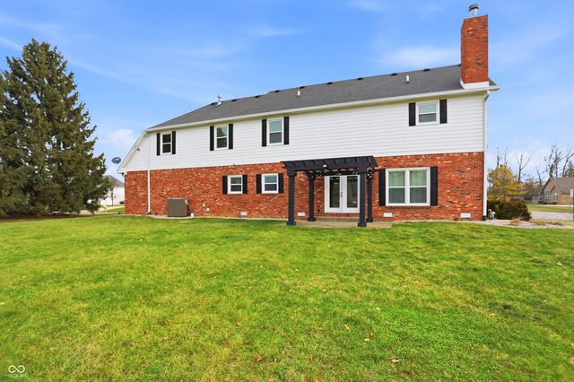 2415 Derby Drive, Shelbyville, IN 46176