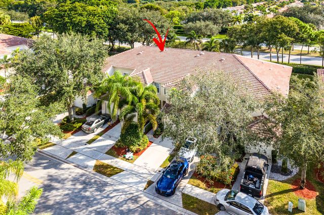 8024 Briantea Drive, Boynton Beach, FL 33472