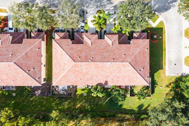 8024 Briantea Drive, Boynton Beach, FL 33472