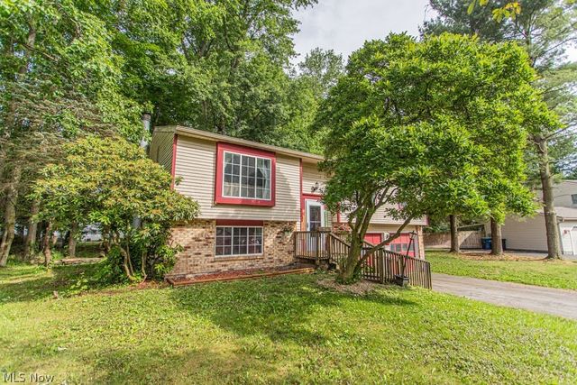 7764 Micawber Road NE, Warren, OH 44484