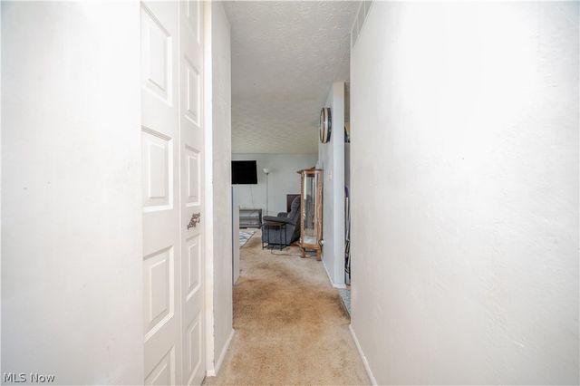 7764 Micawber Road NE, Warren, OH 44484