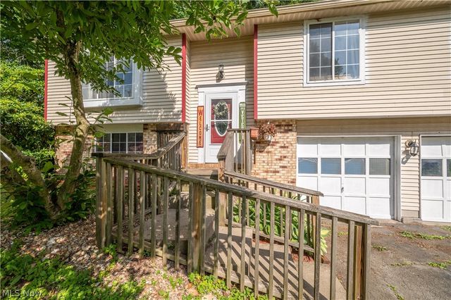 7764 Micawber Road NE, Warren, OH 44484