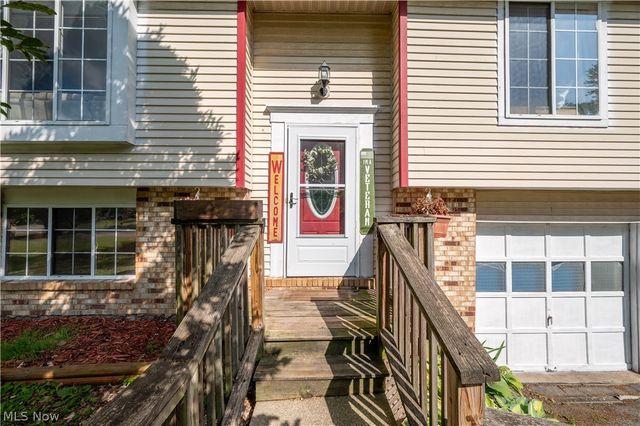 7764 Micawber Road NE, Warren, OH 44484