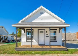 15 S Washington Street, Chesterfield, IN 46017