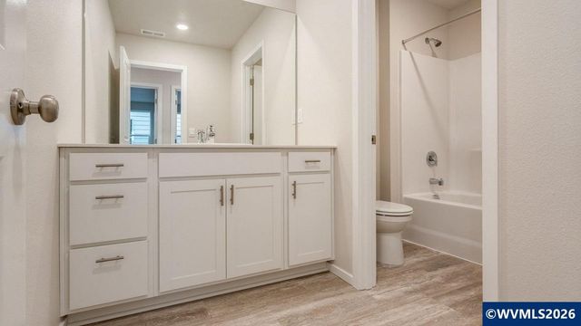 4945 Dilling Av NE, Salem, OR 97301