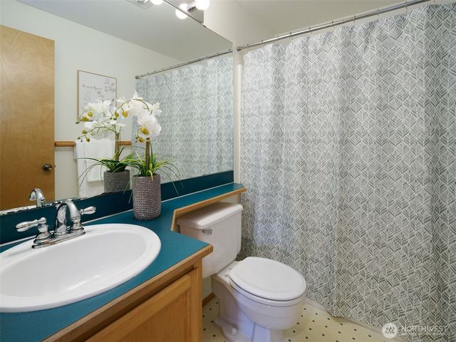 21804 SE 238th Street, Maple Valley, WA 98038