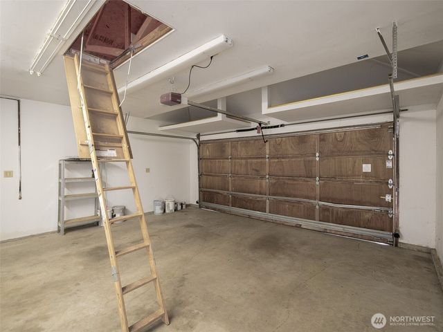 21804 SE 238th Street, Maple Valley, WA 98038