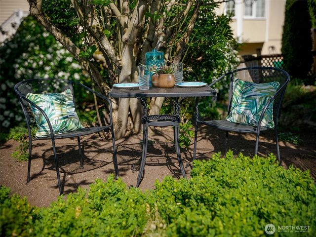 21804 SE 238th Street, Maple Valley, WA 98038