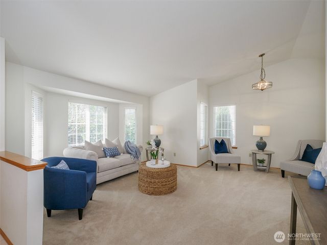 21804 SE 238th Street, Maple Valley, WA 98038