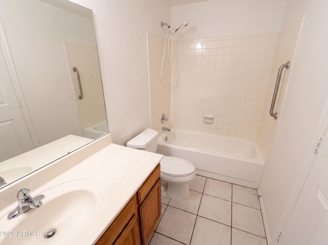 9207 W KERRY Lane, Peoria, AZ 85382