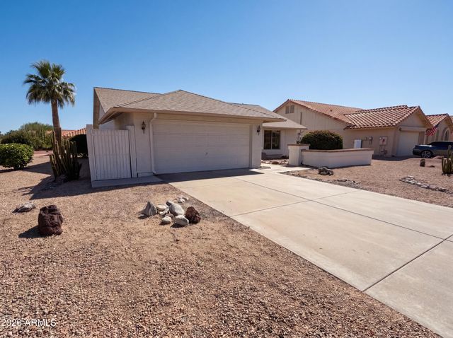 9207 W KERRY Lane, Peoria, AZ 85382