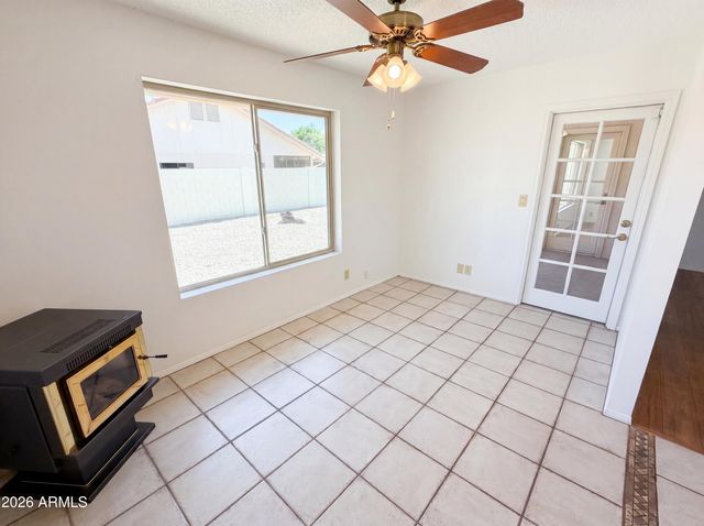 9207 W KERRY Lane, Peoria, AZ 85382