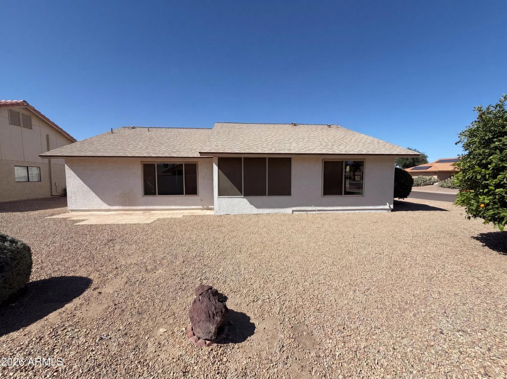 9207 W KERRY Lane, Peoria, AZ 85382 — photo 5