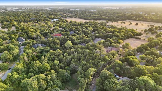 503 W Red Bird Lane, Duncanville, TX 75116