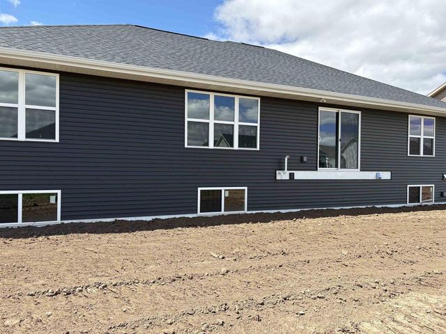 1262 PUTNAM DRIVE, Pulaski, WI 54162