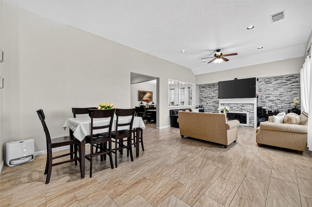 11023 Jacob Crossing Drive, Richmond, TX 77406