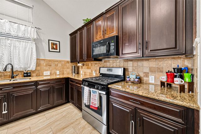 11023 Jacob Crossing Drive, Richmond, TX 77406