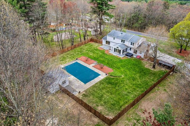 98 Musquash Road, Hudson, NH 03051