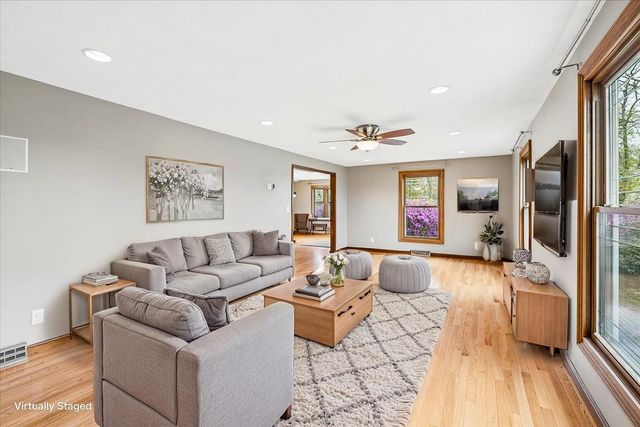 98 Musquash Road, Hudson, NH 03051