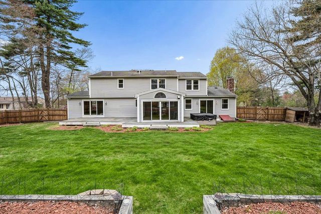 98 Musquash Road, Hudson, NH 03051