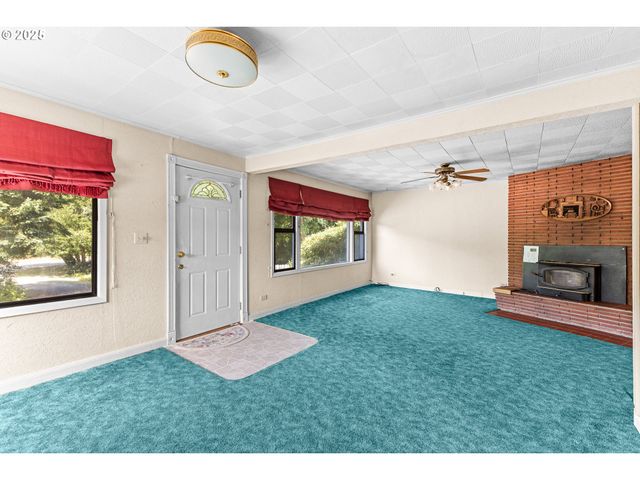 91424 N BANK Ln, Coquille, OR 97423