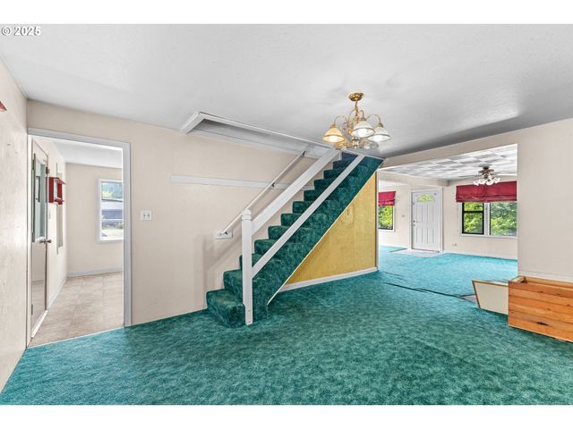 91424 N BANK Ln, Coquille, OR 97423