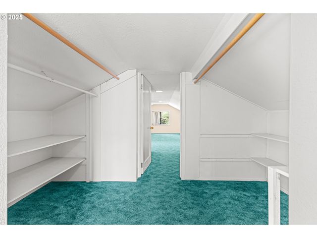 91424 N BANK Ln, Coquille, OR 97423