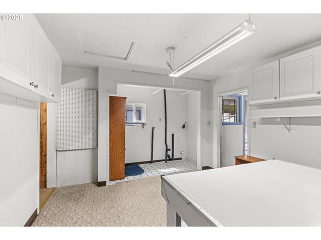 91424 N BANK Ln, Coquille, OR 97423