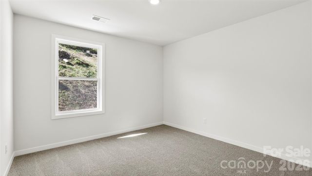 128 Sugg Trail, Weaverville, NC 28787