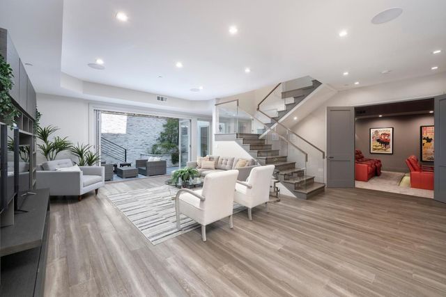 1335 N Lemon Avenue, Menlo Park, CA 94025