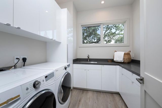 1335 N Lemon Avenue, Menlo Park, CA 94025