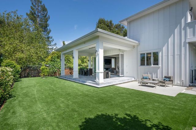 1335 N Lemon Avenue, Menlo Park, CA 94025
