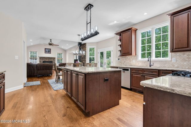 23 Success Place, New Egypt, NJ 08533