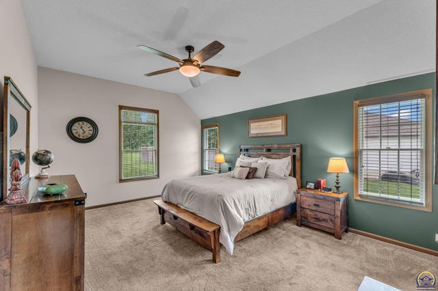 3833 SW Ambassador PL, Topeka, KS 66610