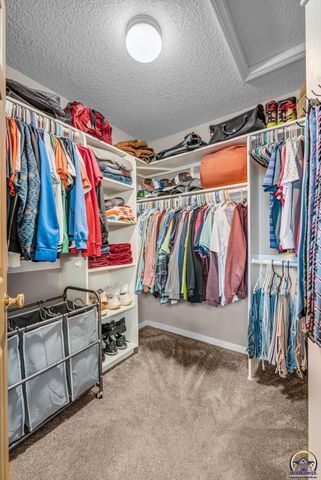 3833 SW Ambassador PL, Topeka, KS 66610