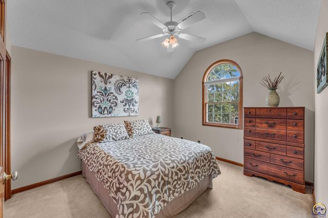 3833 SW Ambassador PL, Topeka, KS 66610