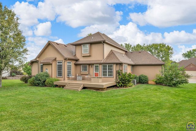 3833 SW Ambassador PL, Topeka, KS 66610