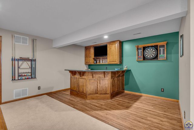 3833 SW Ambassador PL, Topeka, KS 66610