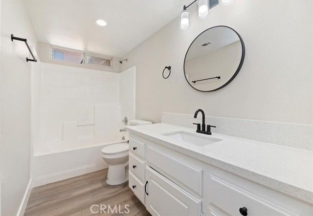 27541 Vanilla Court, Menifee, CA 92585