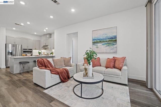 45258 Tom Blalock Street 108, Fremont, CA 94539