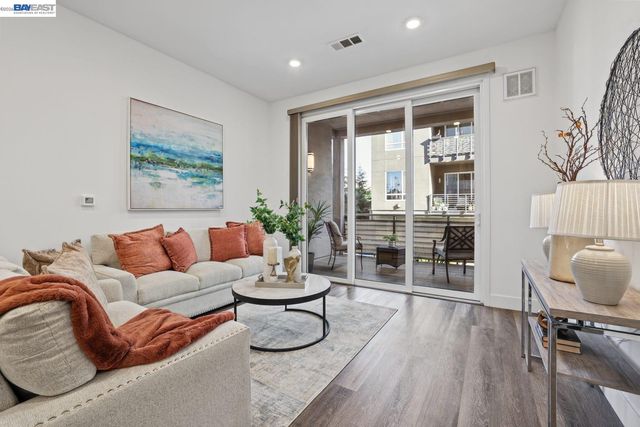 45258 Tom Blalock Street 108, Fremont, CA 94539