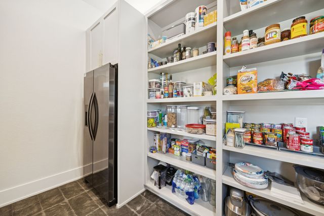 1835 Creekview Court, Argyle, TX 76226