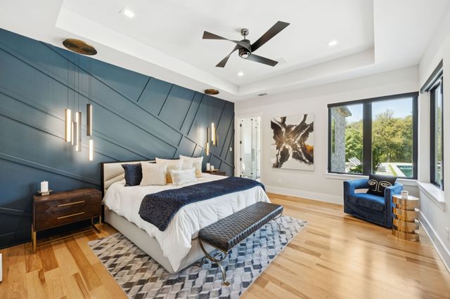 1835 Creekview Court, Argyle, TX 76226