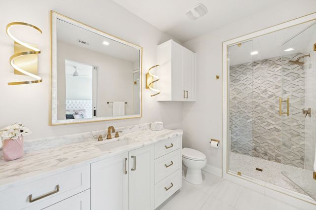 1835 Creekview Court, Argyle, TX 76226