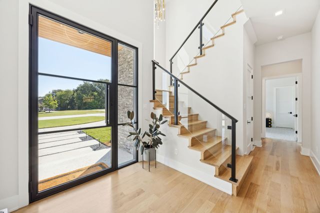 1835 Creekview Court, Argyle, TX 76226