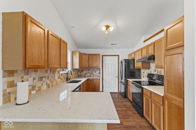 13088 Britton Ridge, Fishers, IN 46038