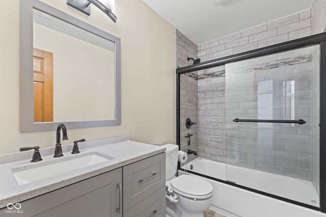 13088 Britton Ridge, Fishers, IN 46038